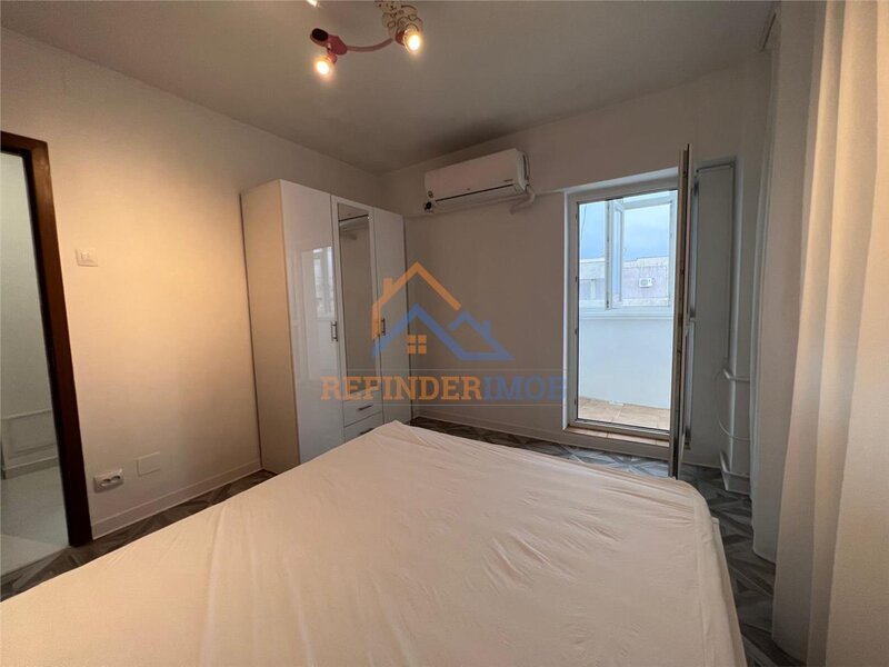 13 Septembrie apartament 3 camere de vanzare